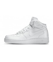 Кроссовки Nike Air Force белые с мехом