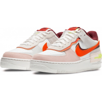 Nike Air Force 1 Shadow Surfaces in Team Red